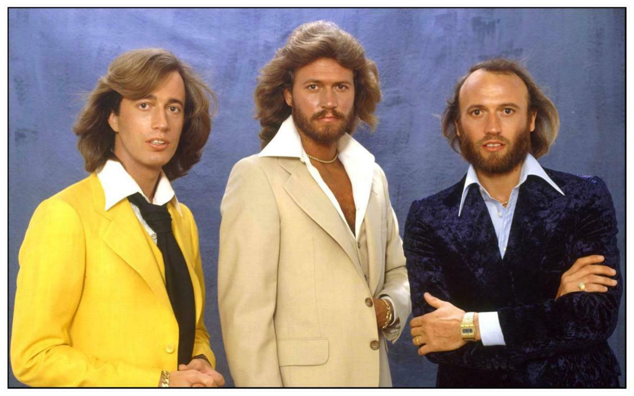 The Bee Gees - Poster - Barry Maurice & Robin Gibb - Amazing Wall Art Print